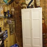 Armoire parisienne