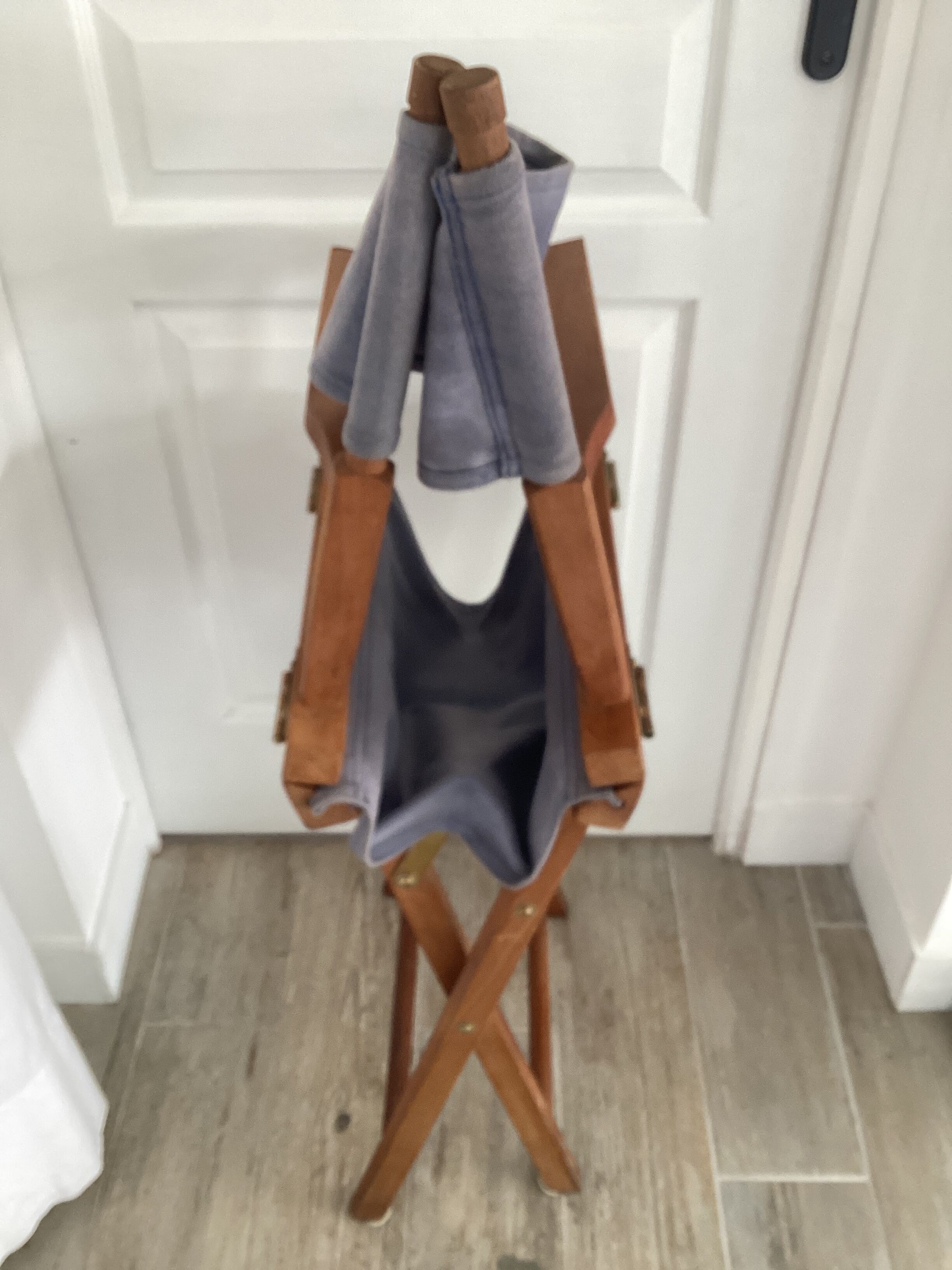 Cinema wooden folding chair