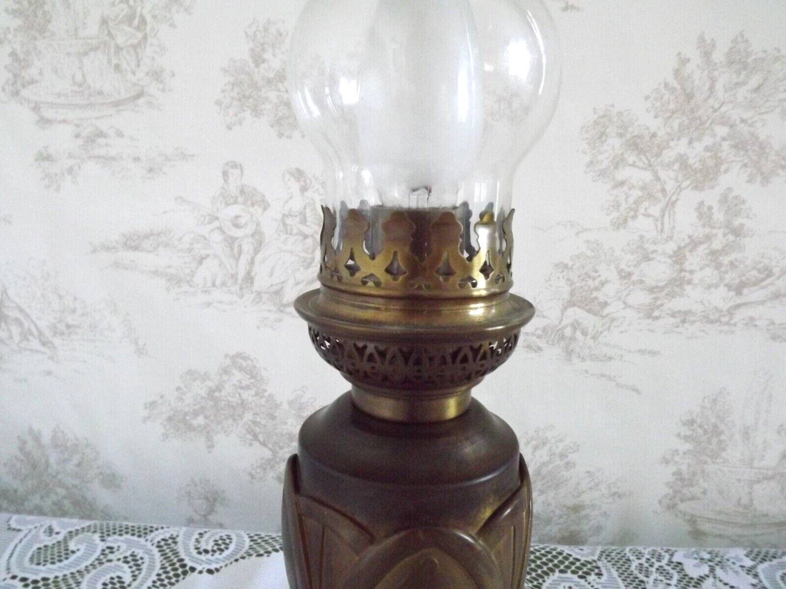 Glass and bronze lamp, Art Nouveau France