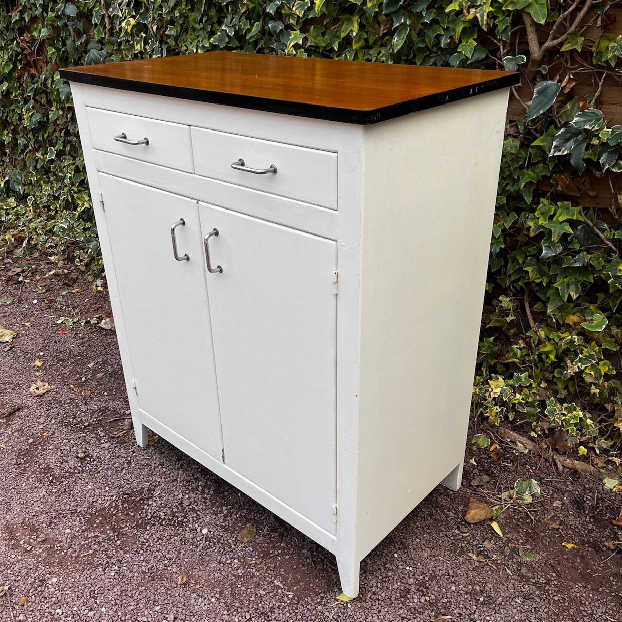 Buffet blanc vintage 2 portes et 2 tiroirs