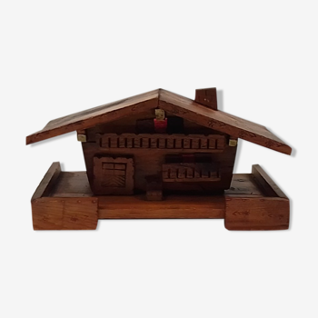 Wooden house box 9.5cm