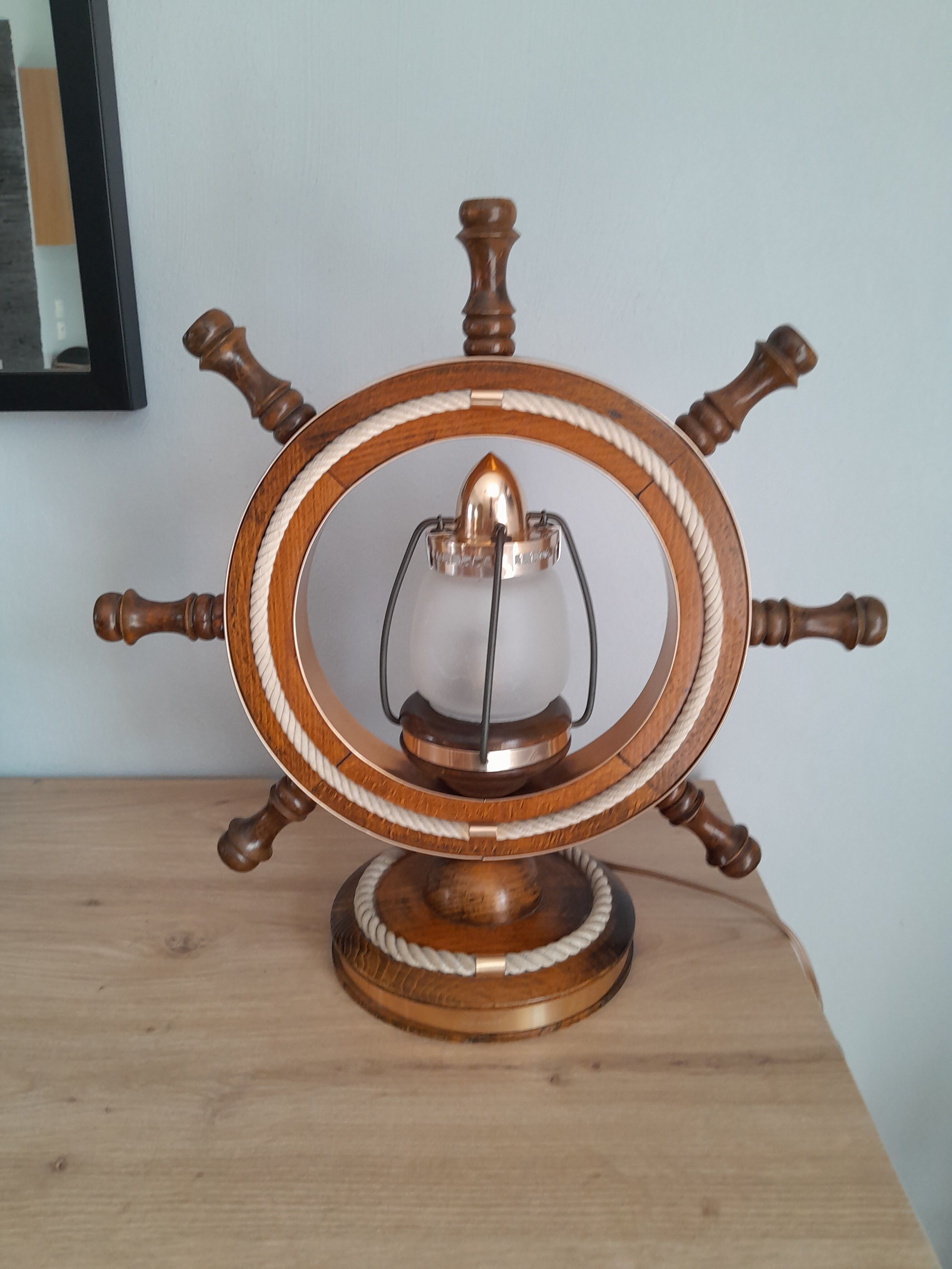 Rudder bar lamp boat vintage wheel