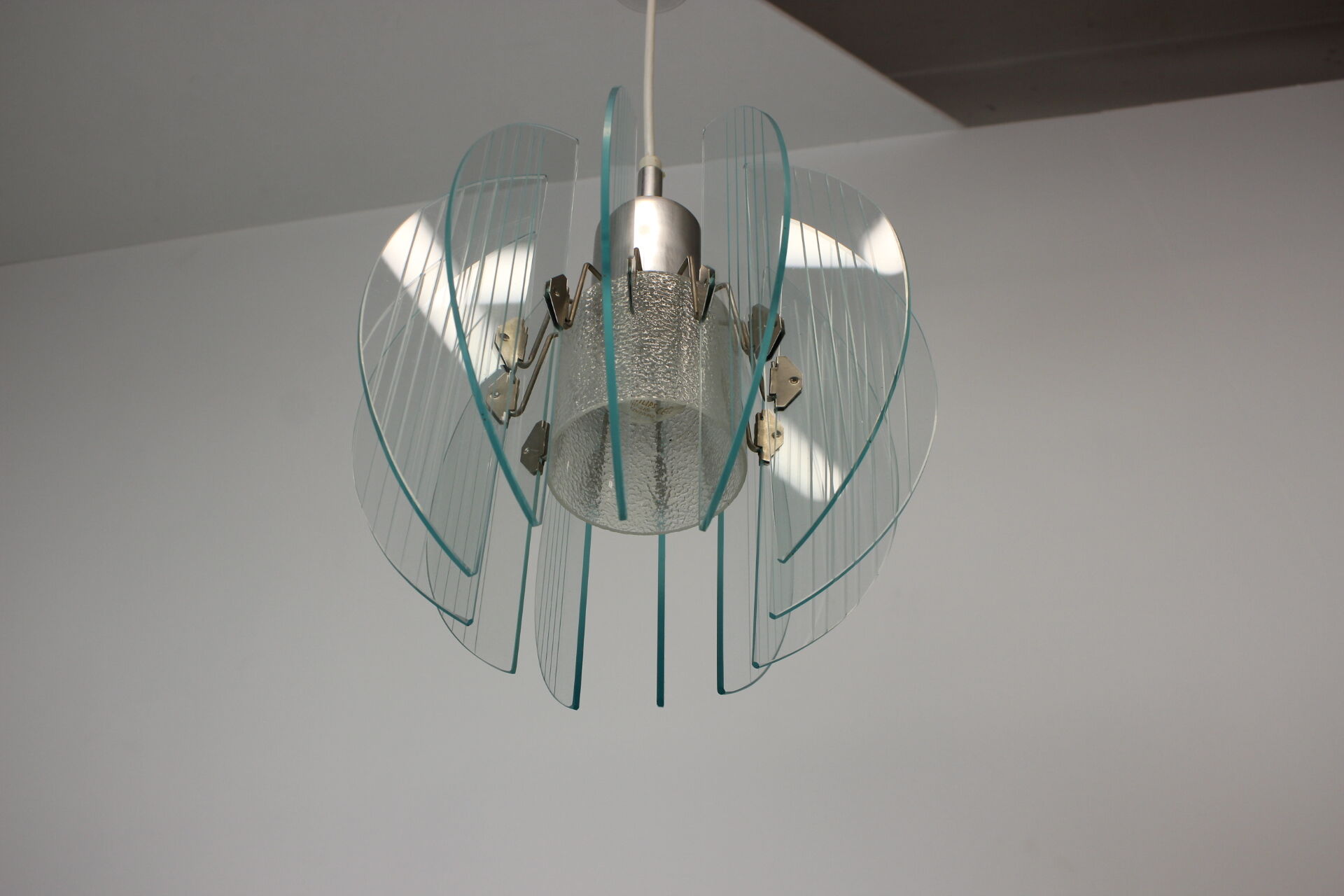 Suspension en verre, années 1960