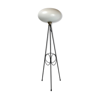 Stilnovo, iconic Italian brass, lacquer and triplex opaline glass tripod lamp from 50s