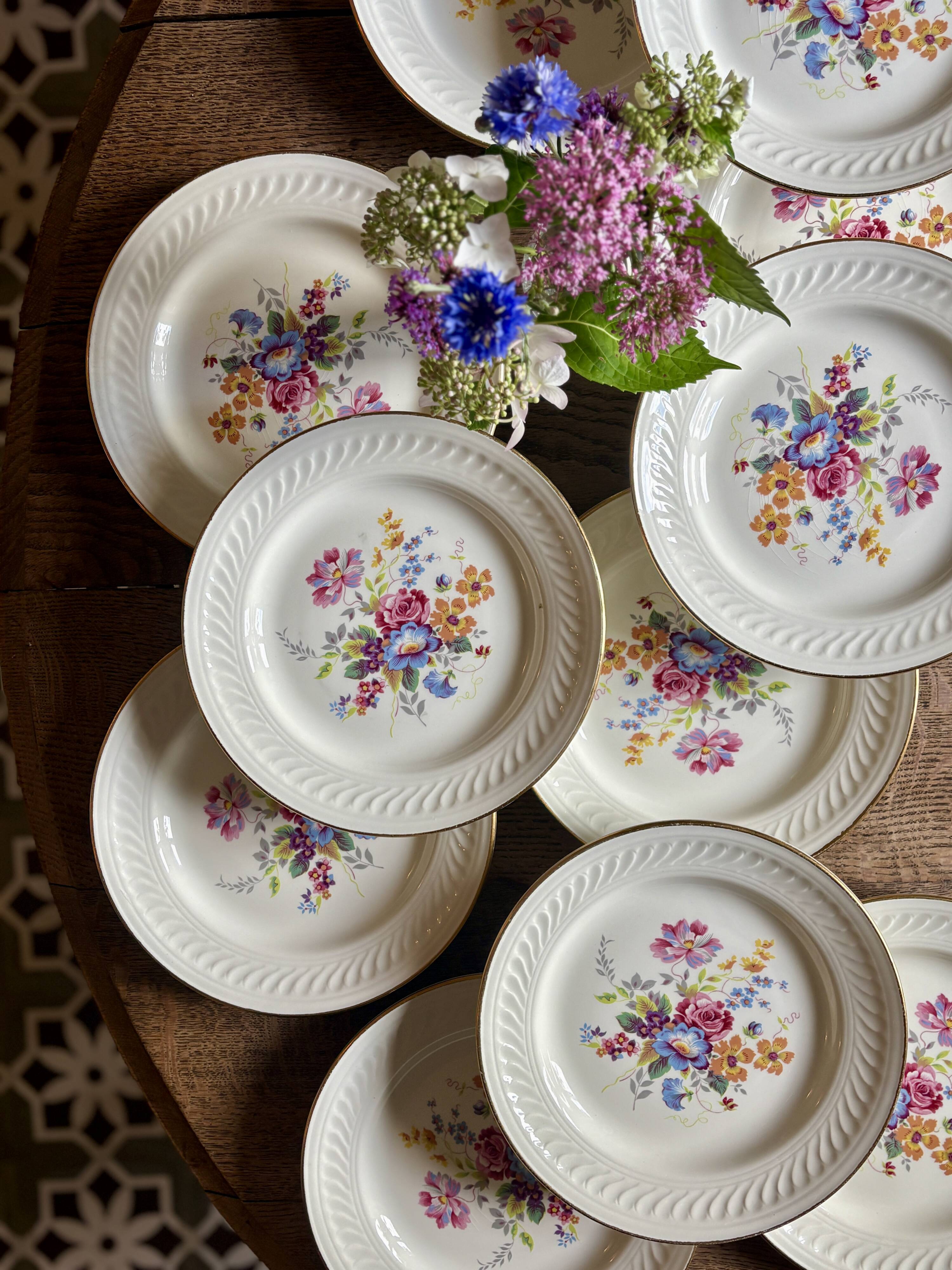 Set of 12 vintage flat plates - Fleurette by Gien