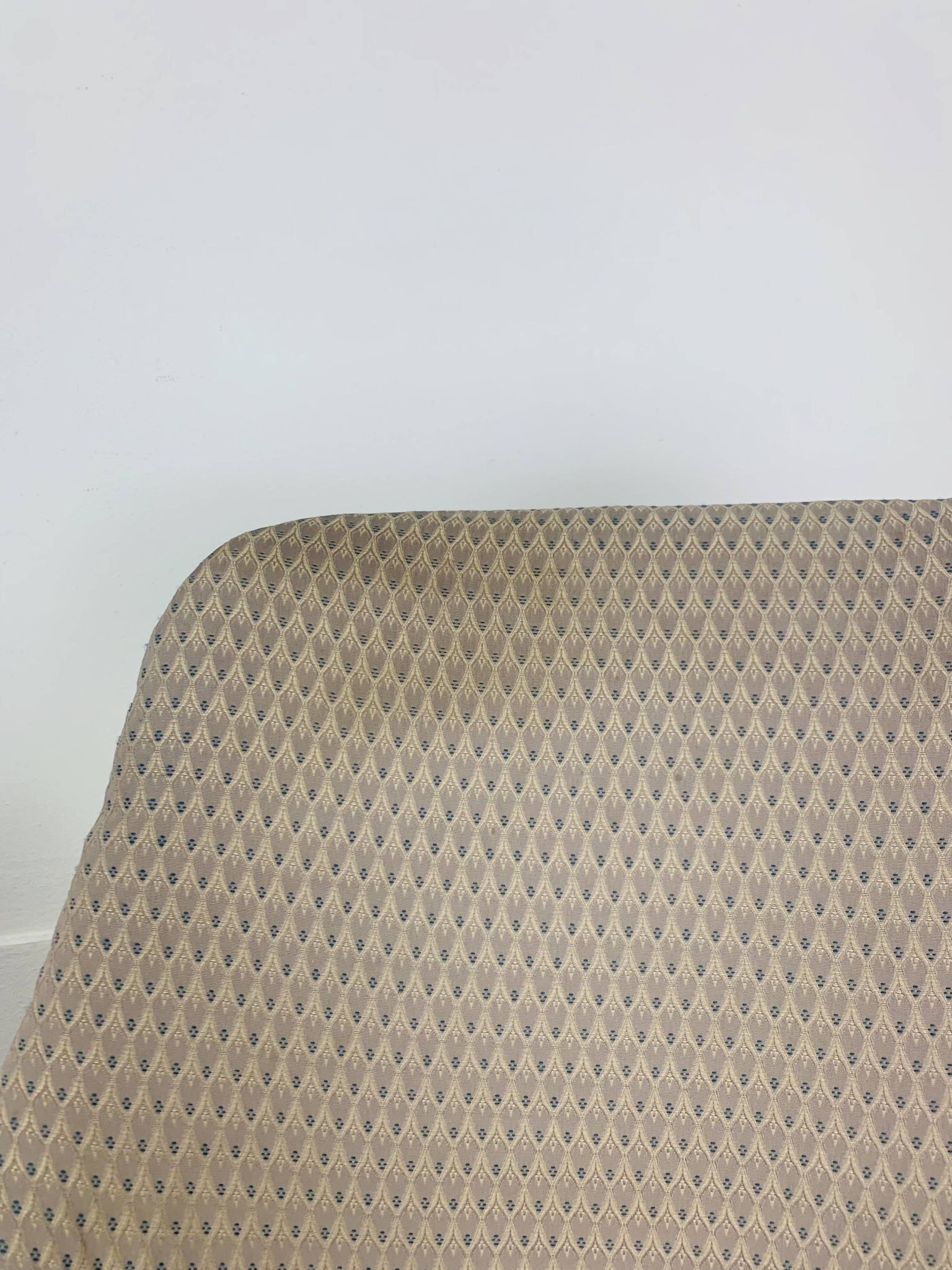 Paire de chaises coque 70's, pivotantes, vintage