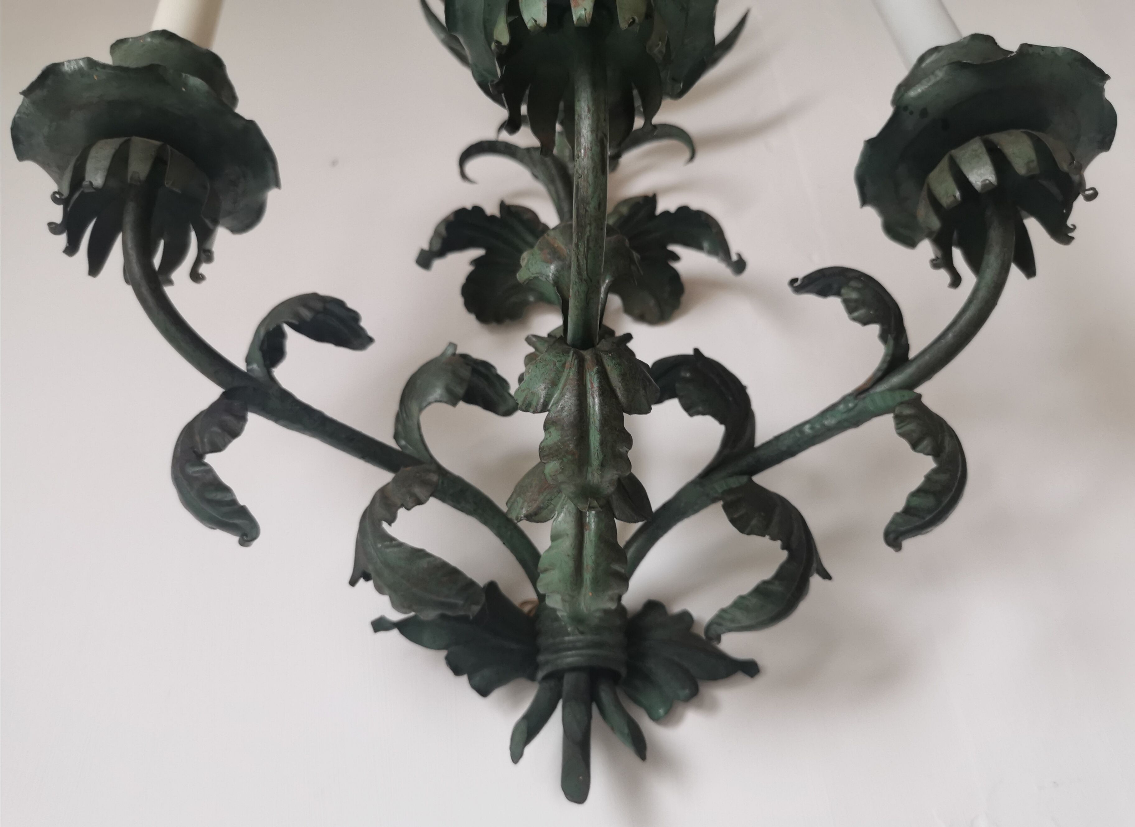 Wall lamp iron and sheet metal