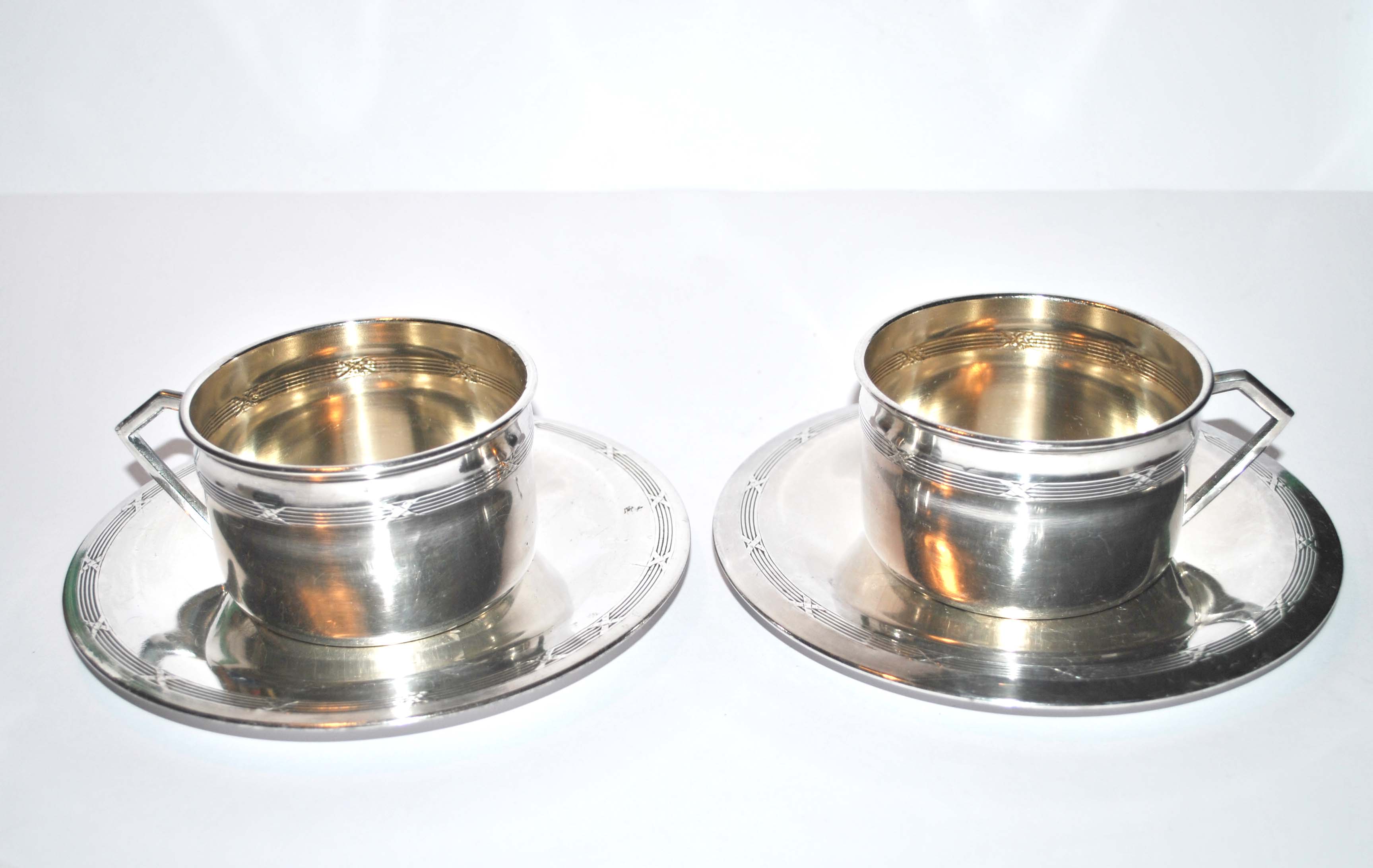 Set of 2 coffee cups Antique ribbons in silver metal Goldsmith Weinthal Georges