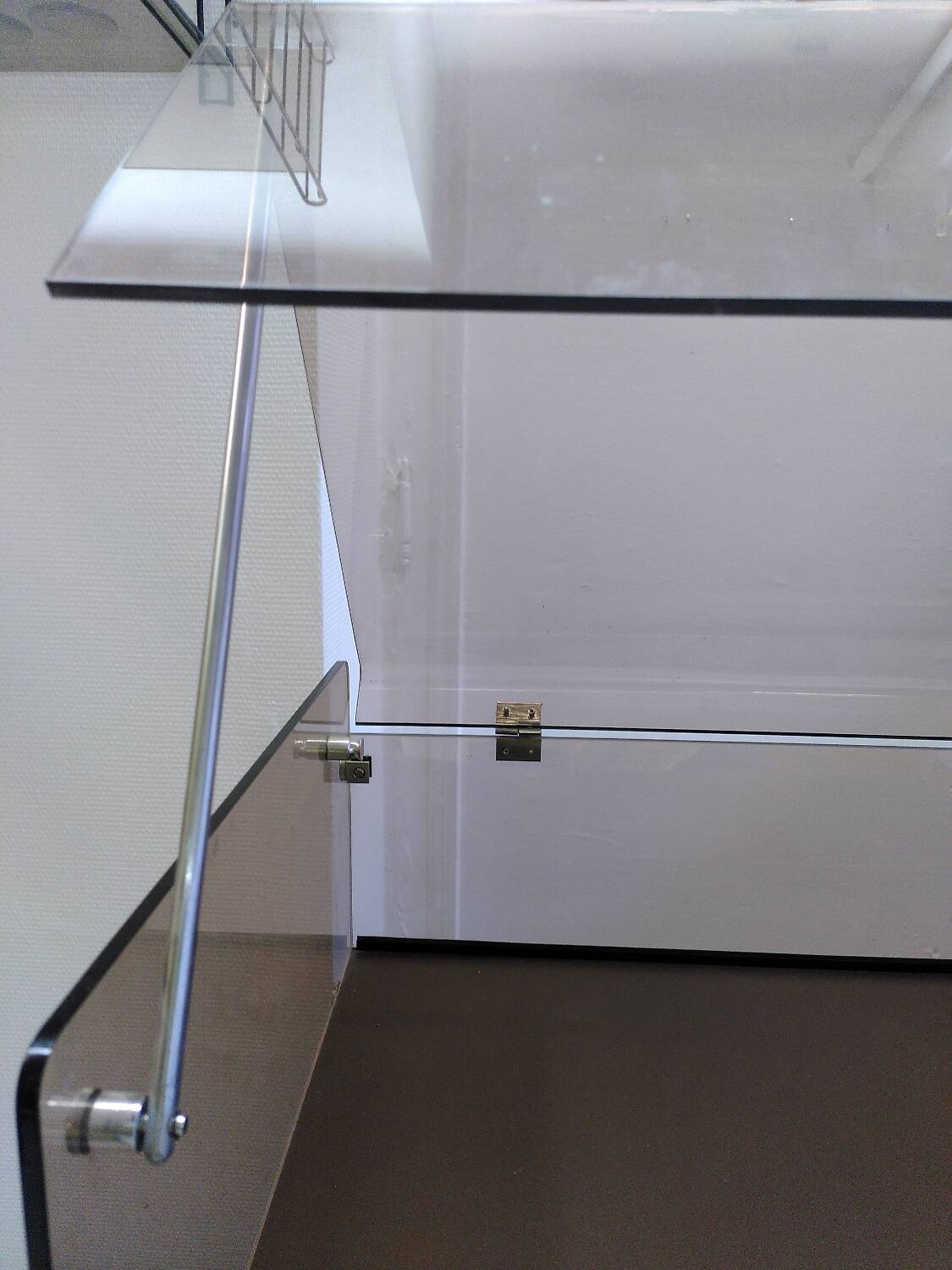 Vinyl turntable furniture, Eric Maville