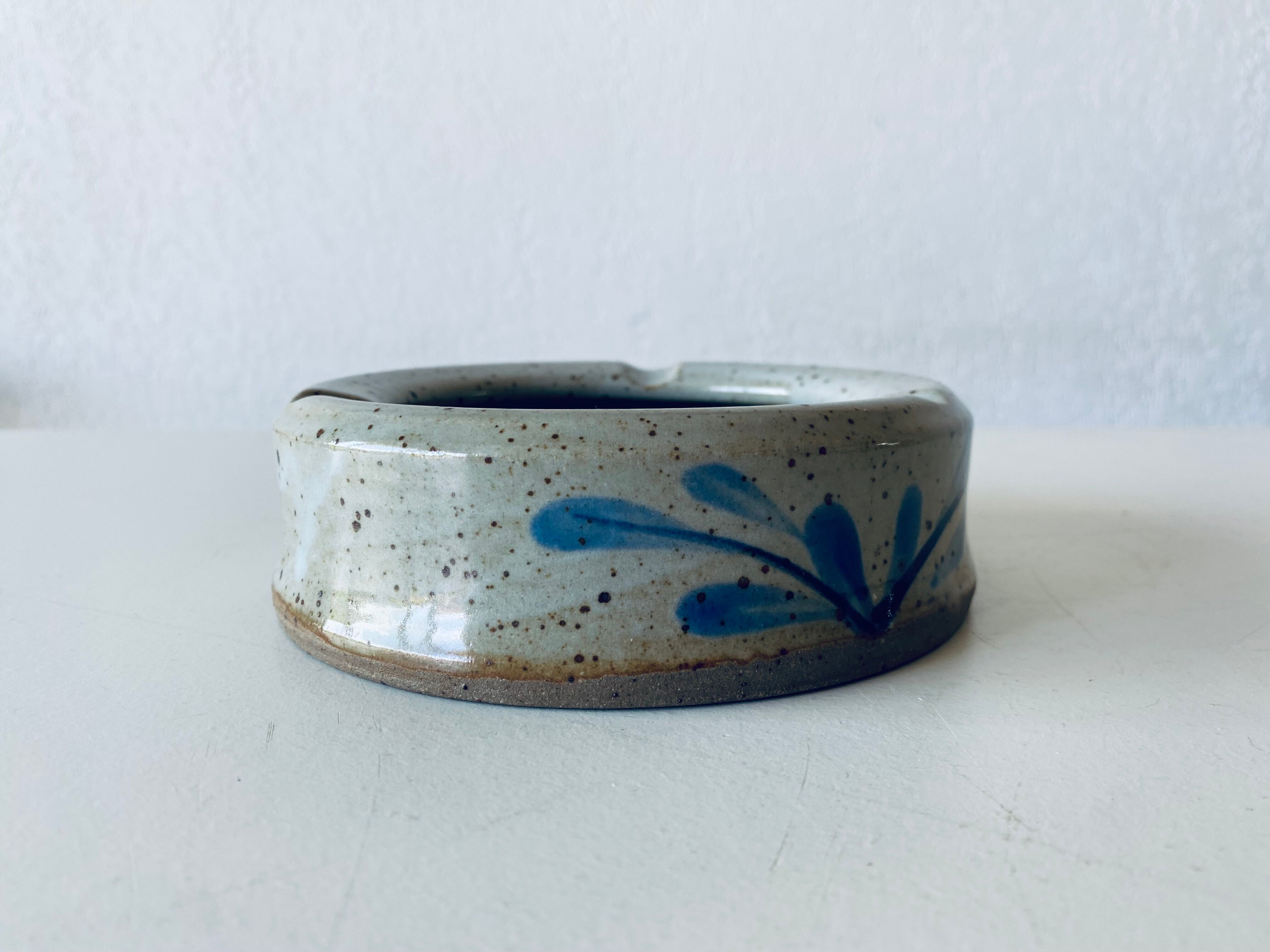 Stoneware ashtray signed Couturier