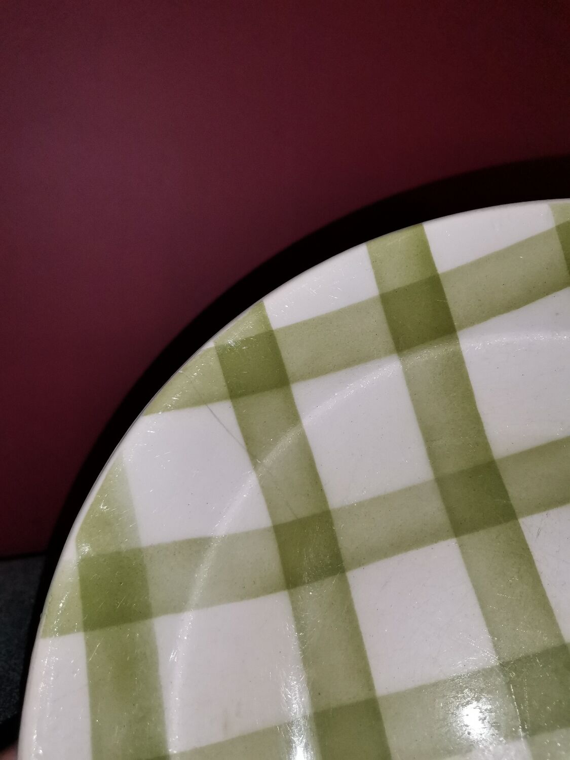 Green Scottish plates Moulin des Loups