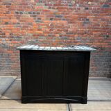 Early 20th century bar counter