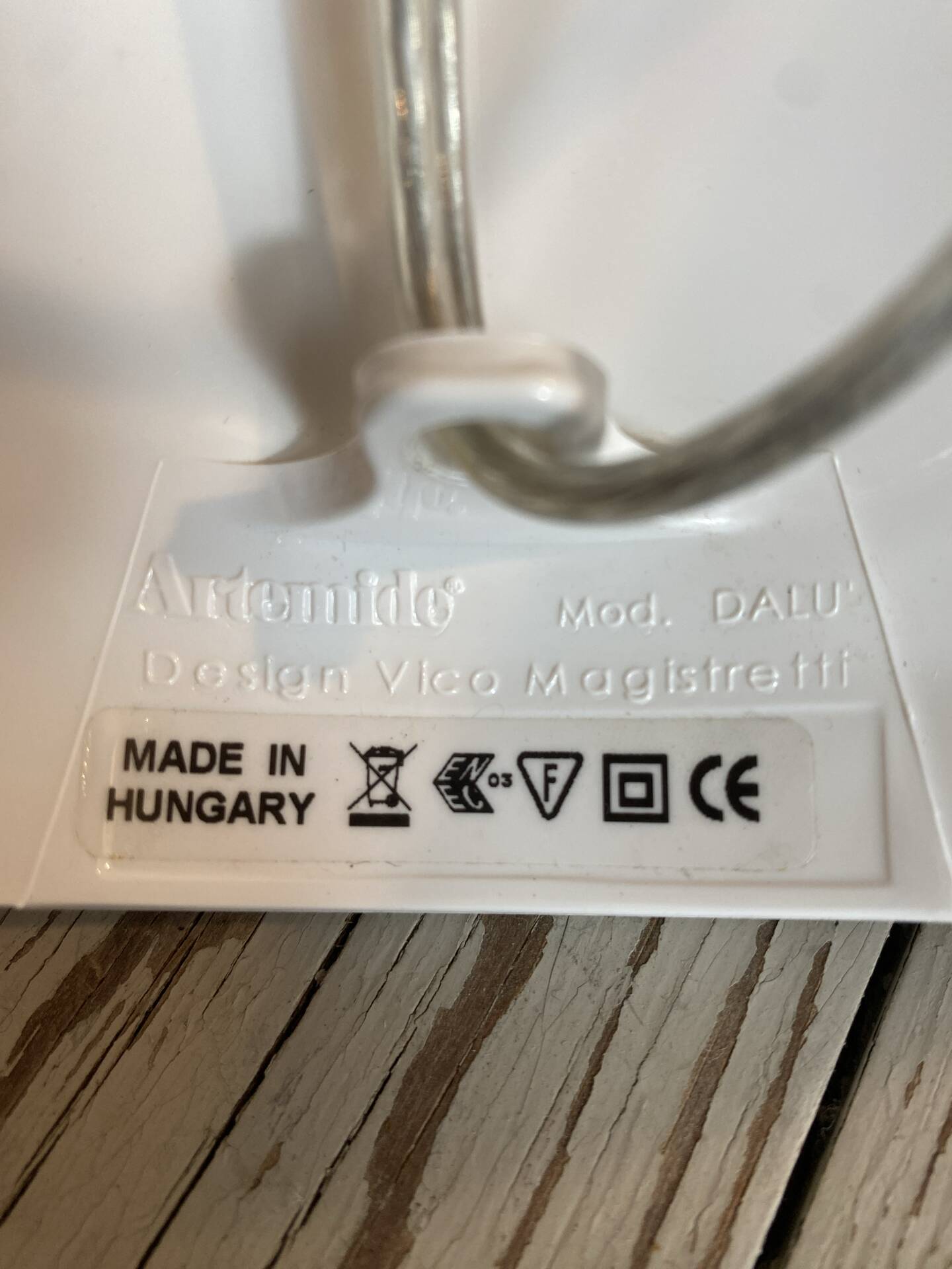 Dalu lamp by Artemide