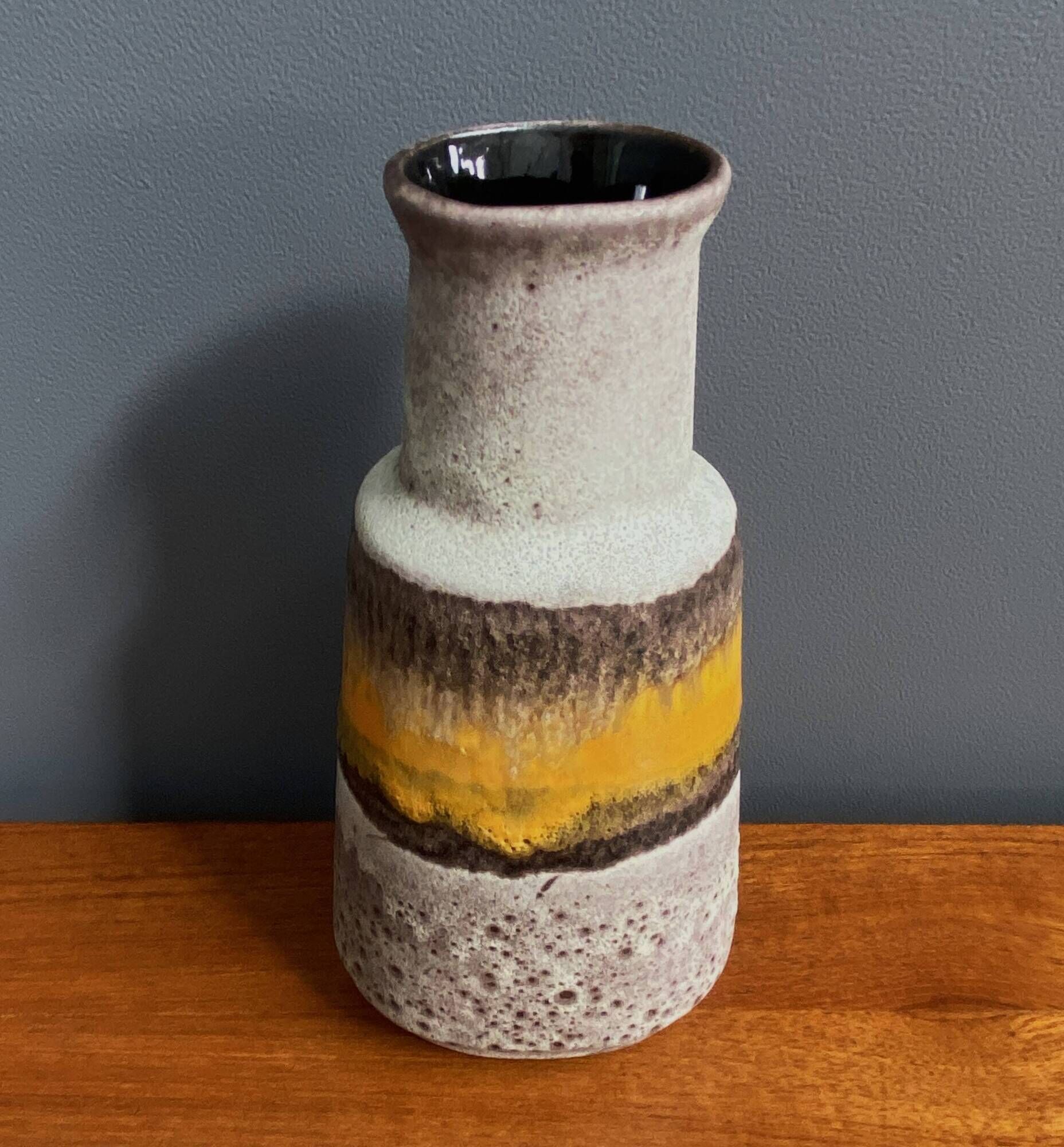 Oval U-keramik vase (uberlacker) model 14321, WGP 1960s