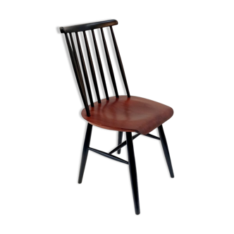 Chaise fanett par Ilmari Tapiovaara