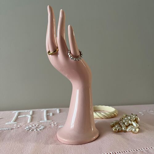 Hand jewelry holder