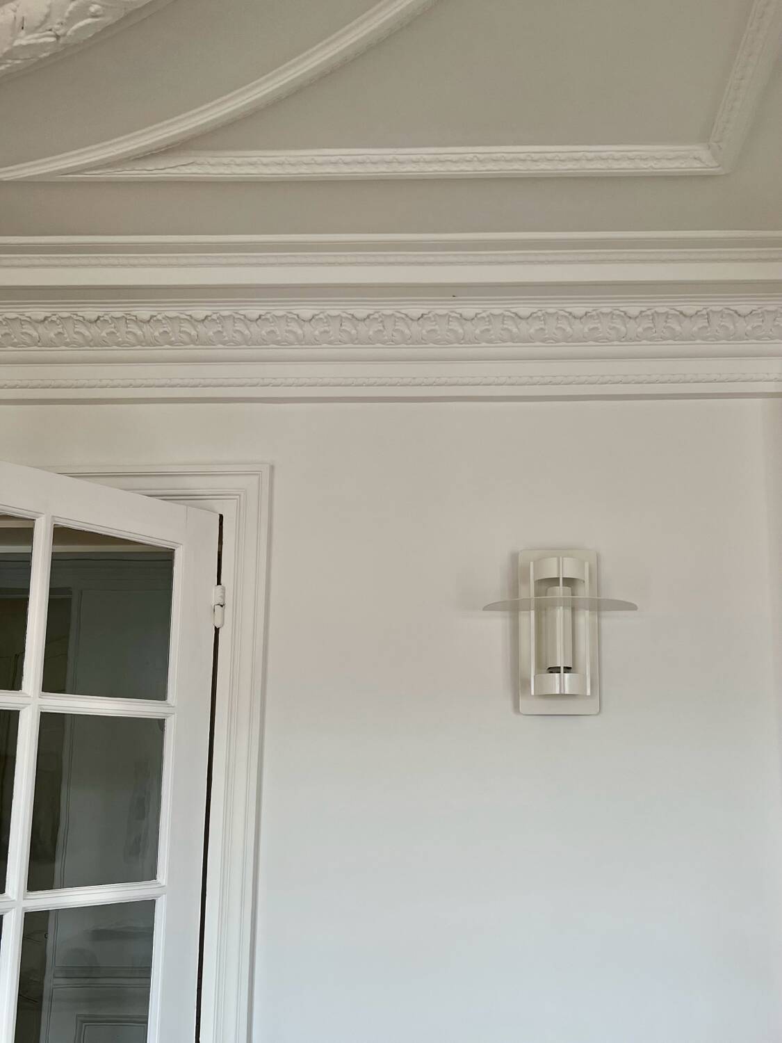 Louis Poulsen “Saturn” wall light