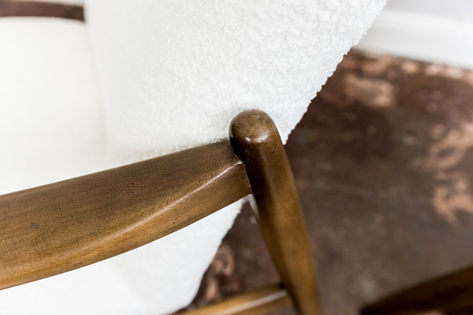 Pair of white boucle gfm 64 high back armchairs by edmund homa, 1960s