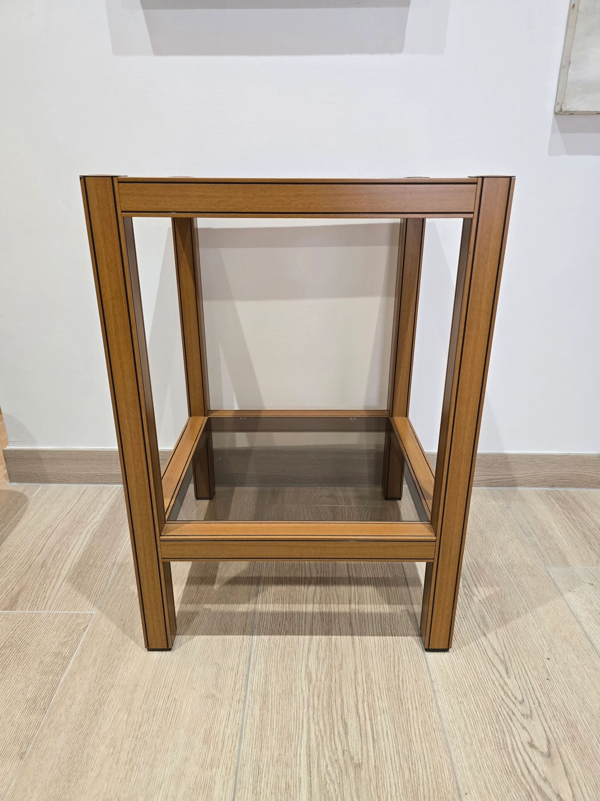 Vintage wood and glass side table – Graphic design – 1970s/1980s