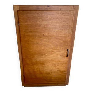 Buffet confiturier brutaliste