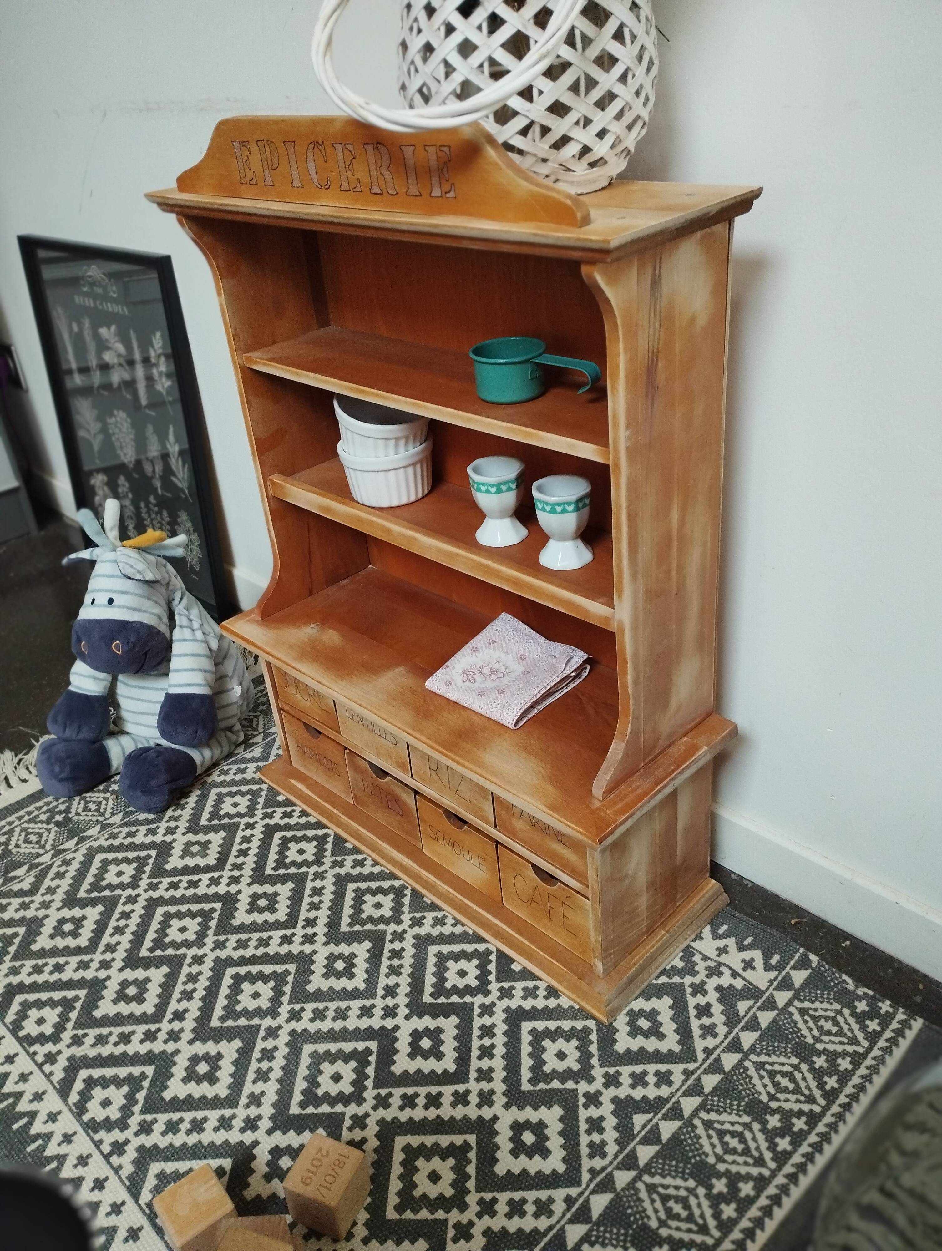 Small Old Grocery Furniture - Old Toy
