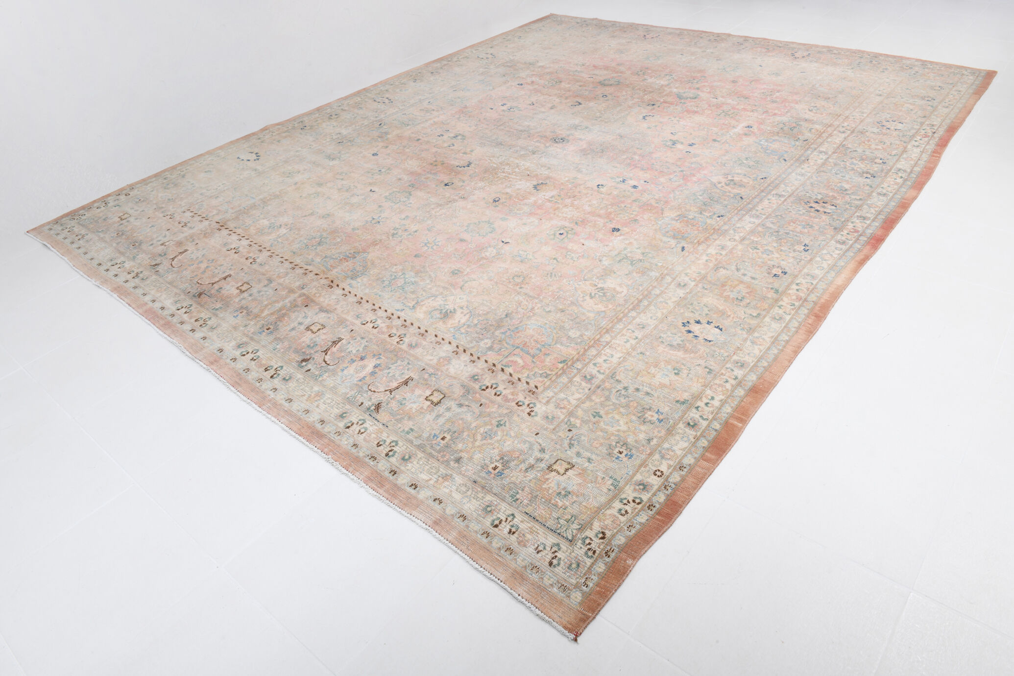 Classic persian rug, 301x385cm