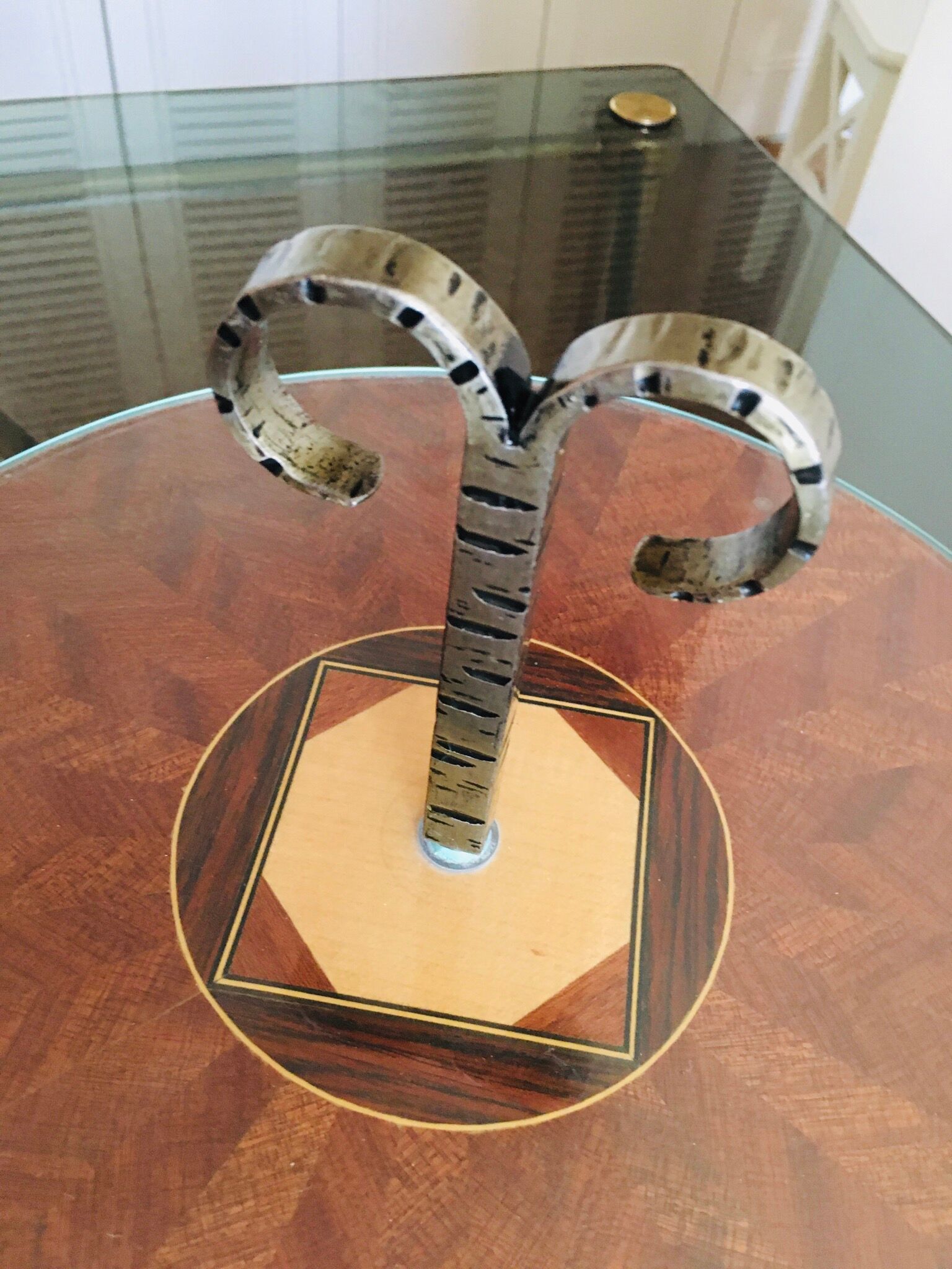 60'S straw marquetry presentation dish