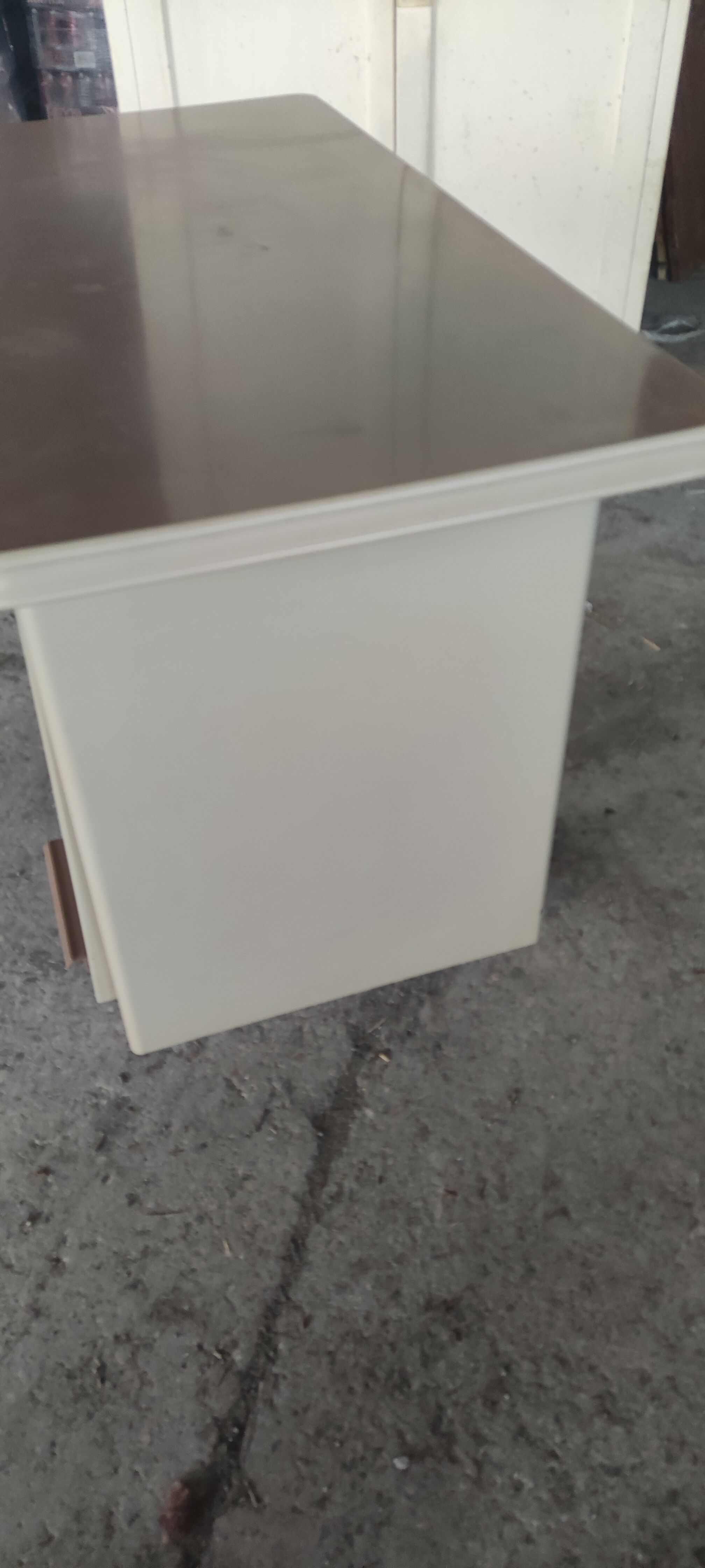 Metal desk of the 60s manufactured by RCB