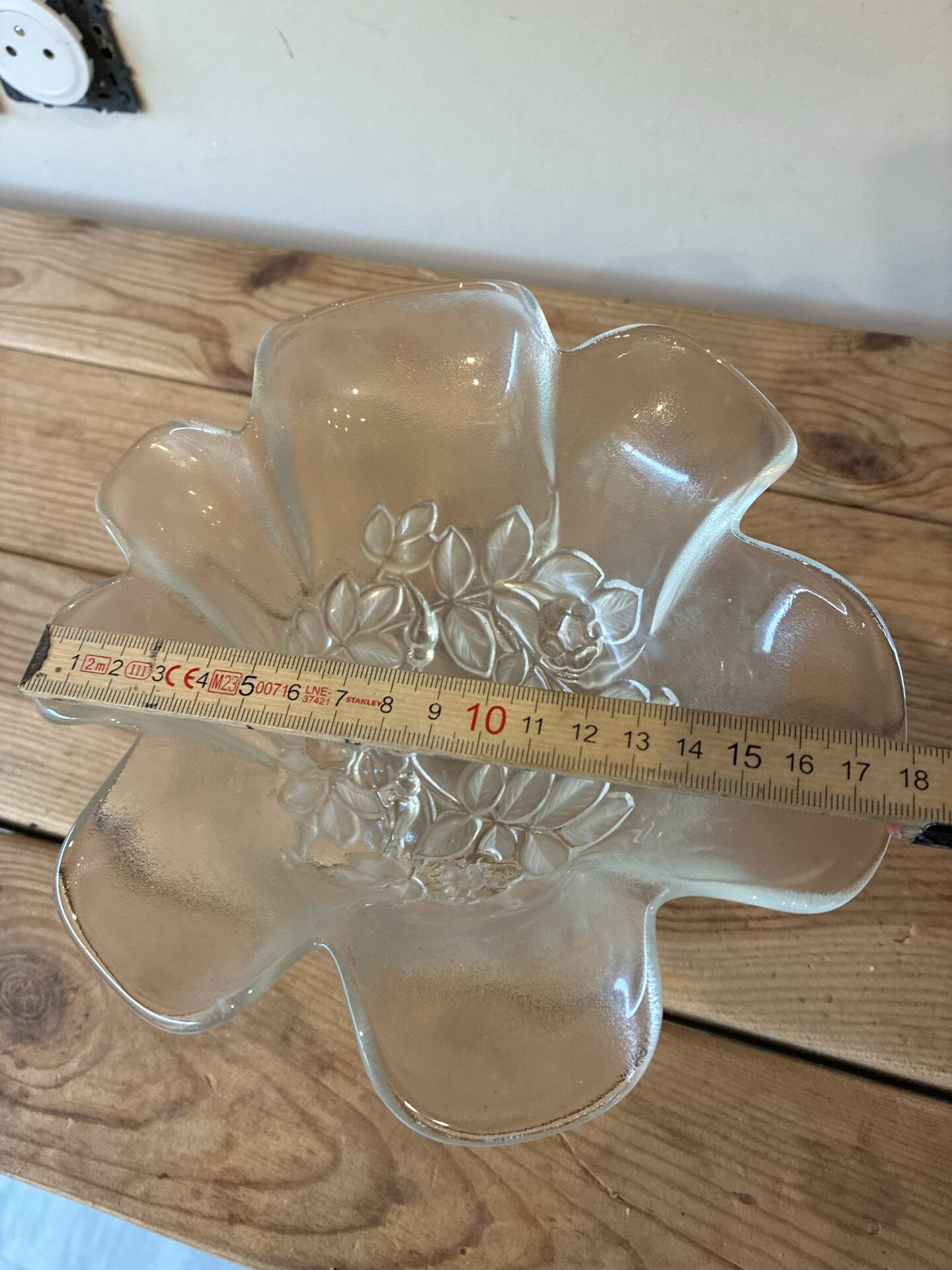 Footed bowl / Vintage frosted moulded glass compote – Corolla shape
