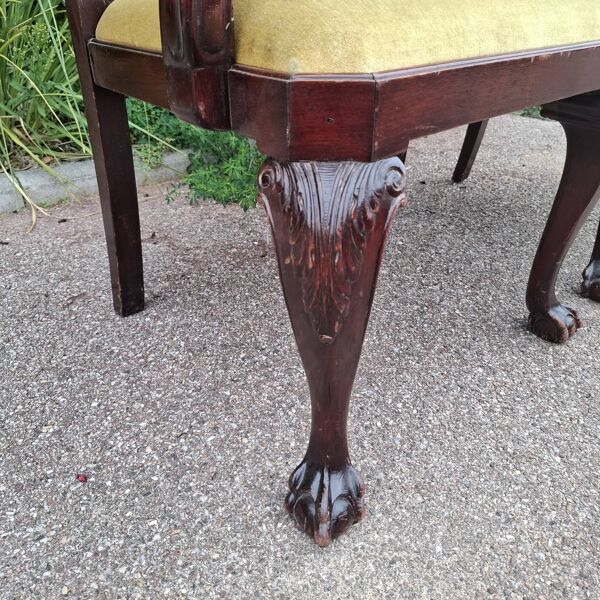 Lots de chaises de style Chippendale