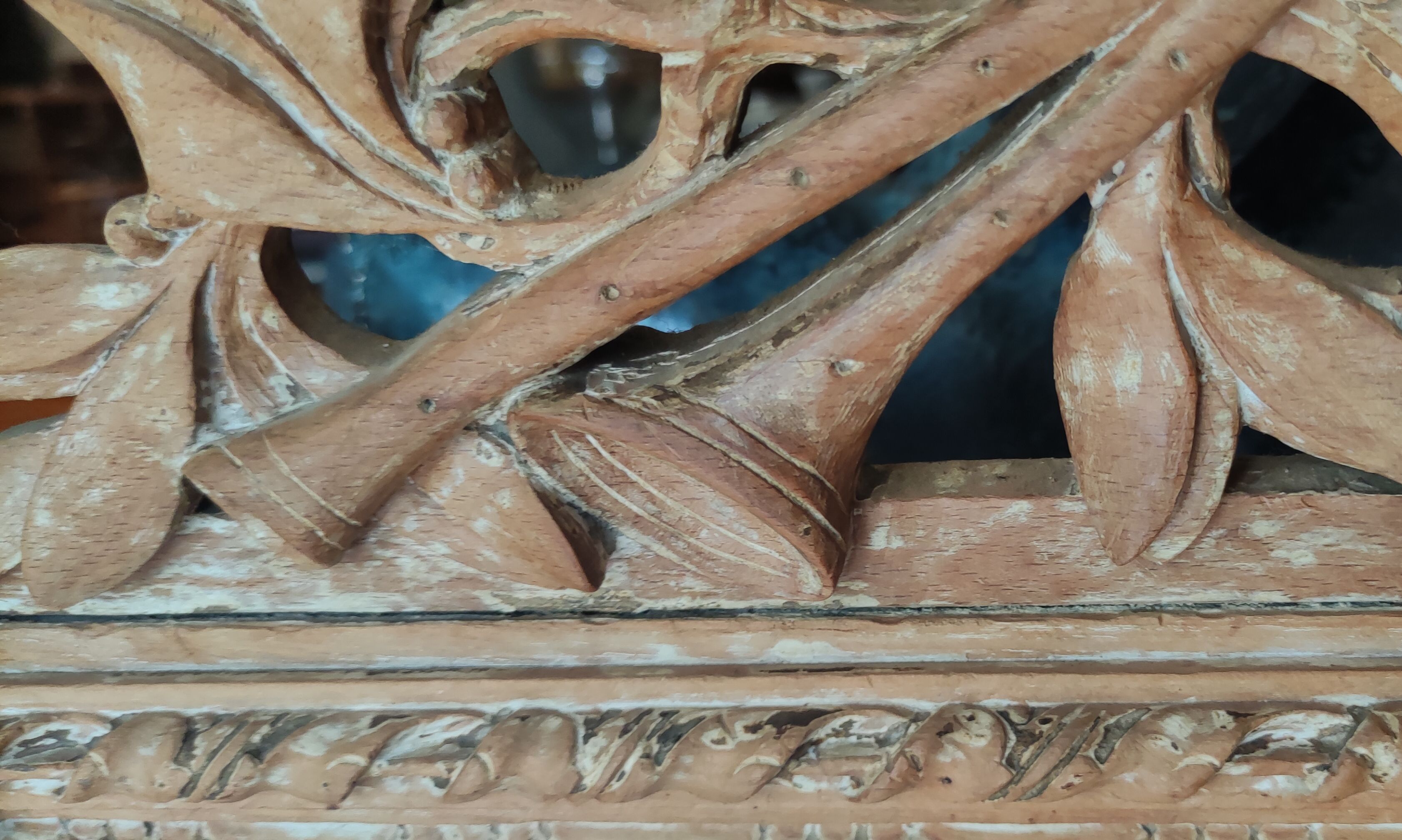 Old mirror wood decoration knot partition