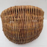 Old wicker basket, semicircle, to hang
