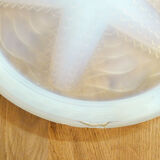 Opalescent sea star table mat