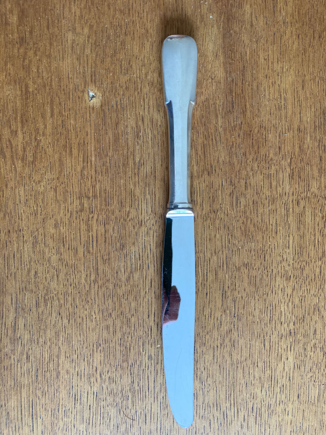 6 silver metal knives