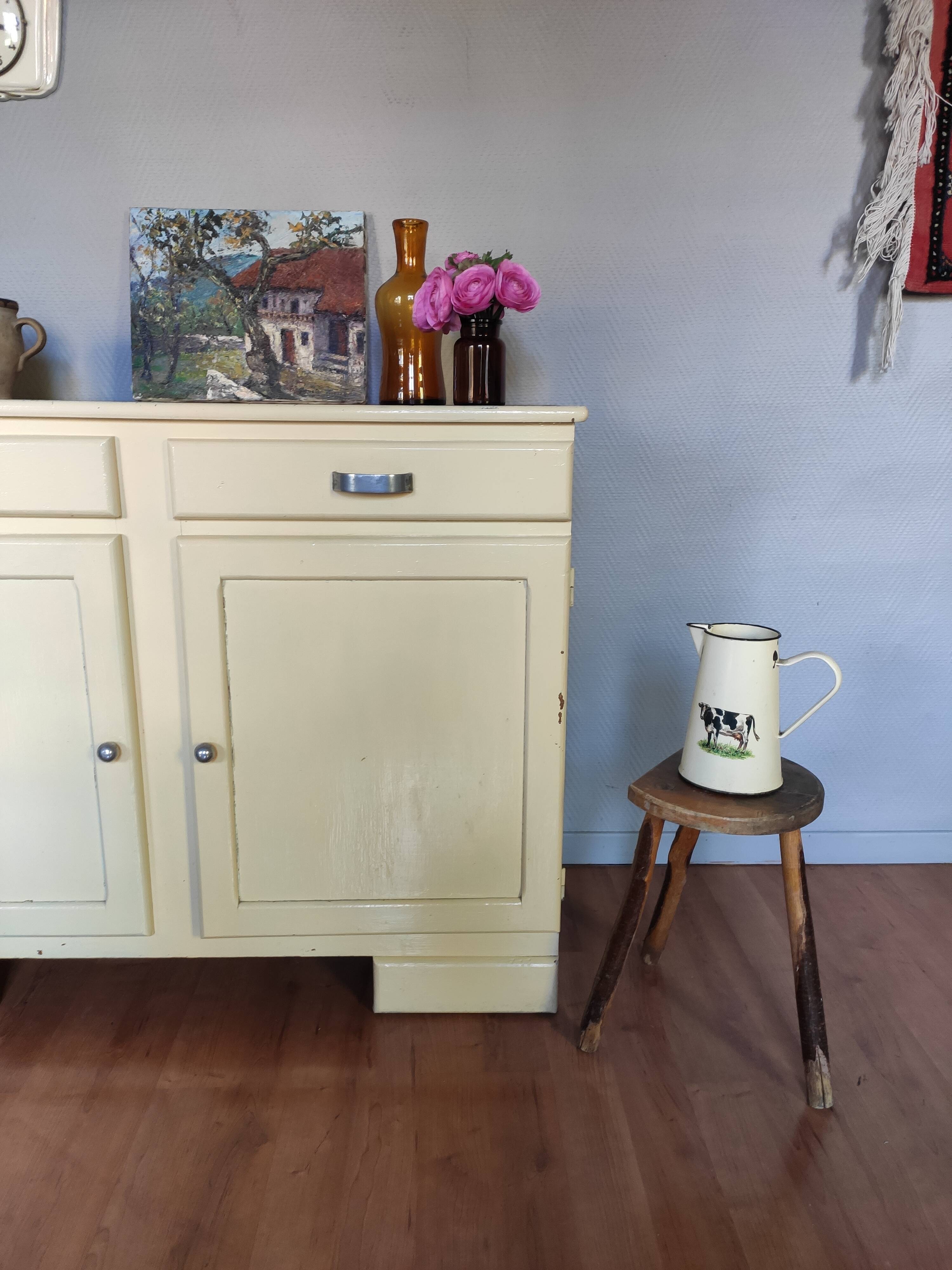 Parisian buffet Mado