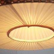 Lampadaire des années 1950 en laiton avec abat-jour plisée