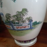 Pair of Chinese vase