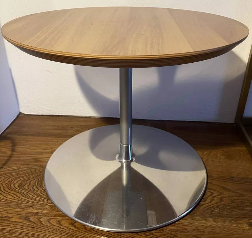 “Circle” coffee table, Pierre Paulin for ARTIFORT