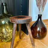 Tripod stool feet compass