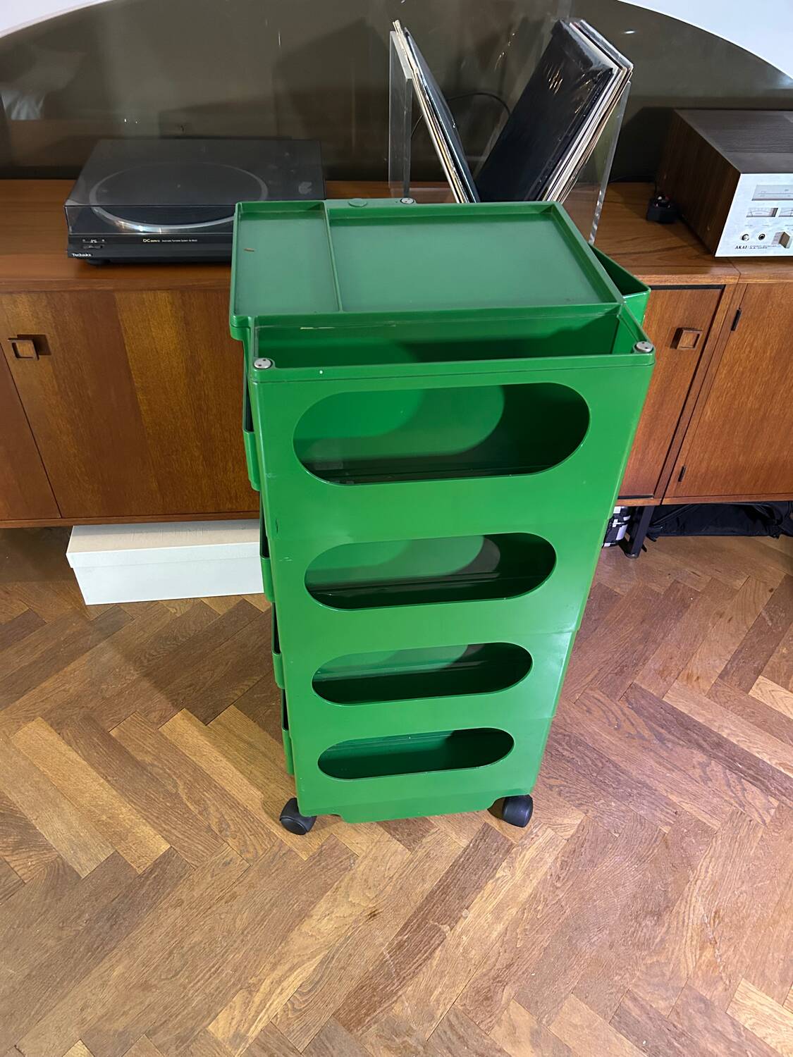 BOBY dessert trolley designed by Joe Colombo, 1970s.