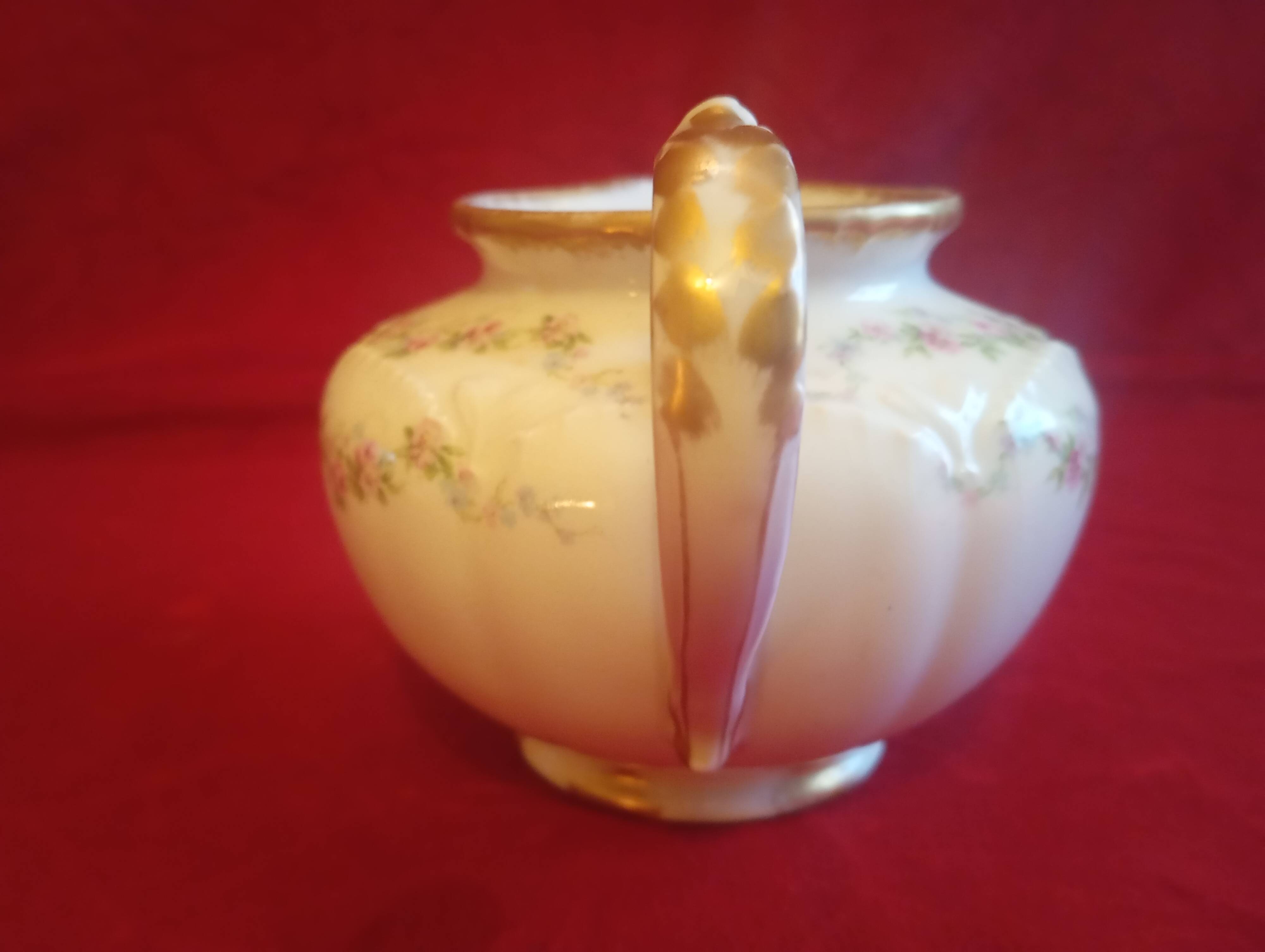 GDA porcelain milk jug (Limoges)