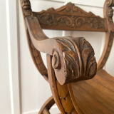 Dagobert armchair in carved wood