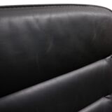 Set of 6 Black leather Thonet chairs