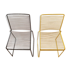 Paire de chaises en métal - design
