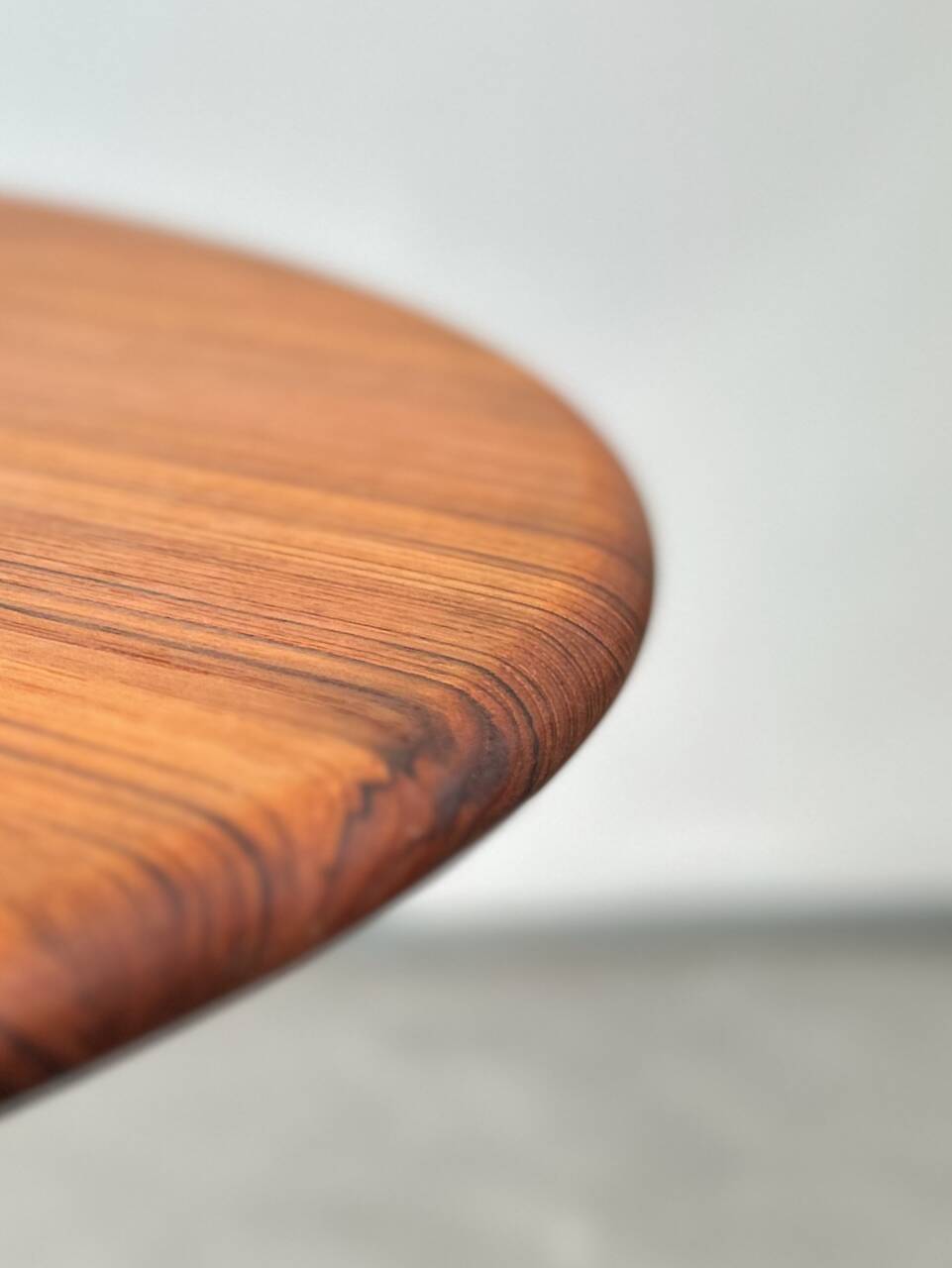 Table basse par Arne Halvorsen pour Rasmus Solberg Møbelverksted