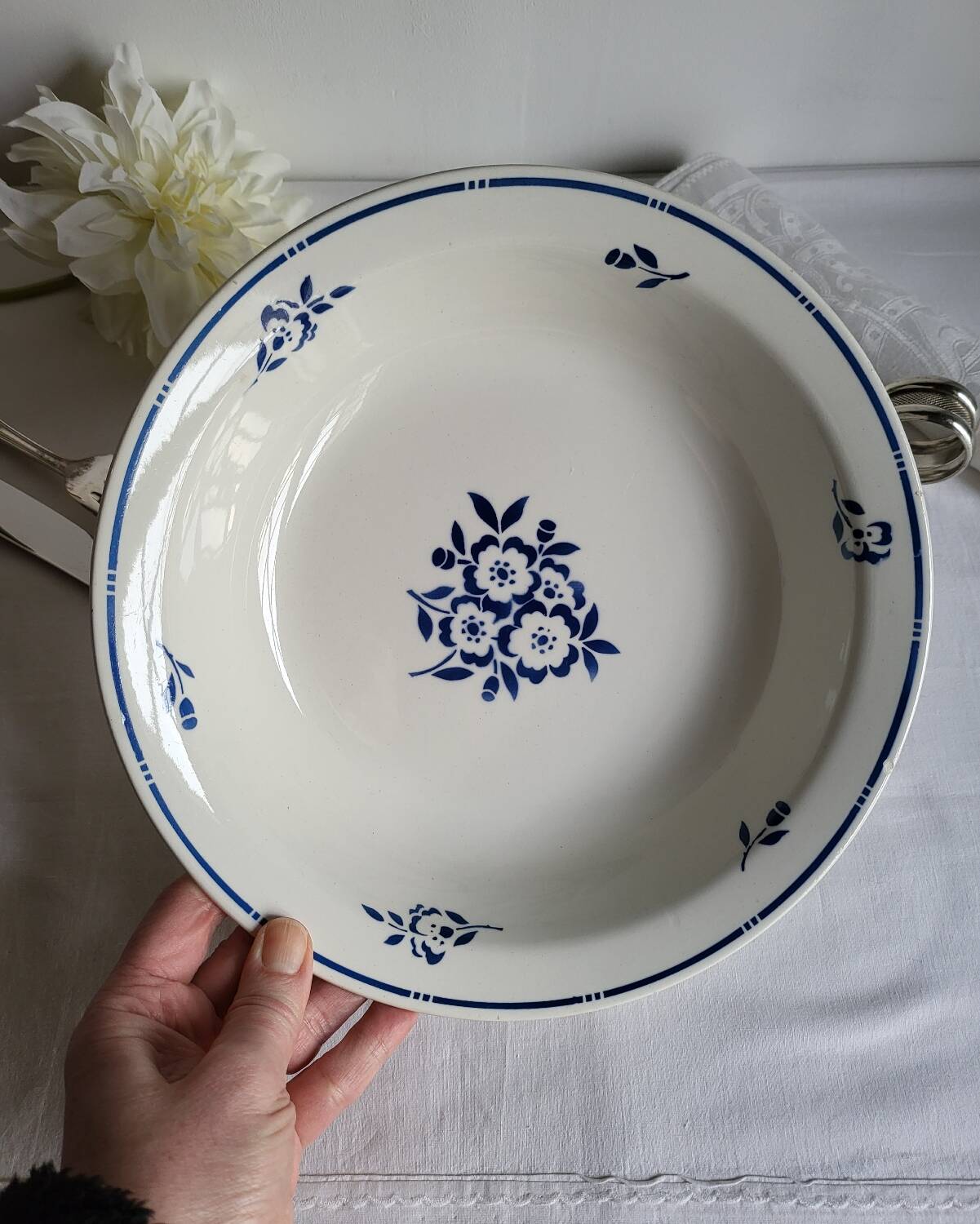 Large round hollow dish in earthenware Moulin des Loups & Hamage