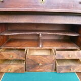 Secretary slaughtering Louis Philippe XIXth in walnut top marble