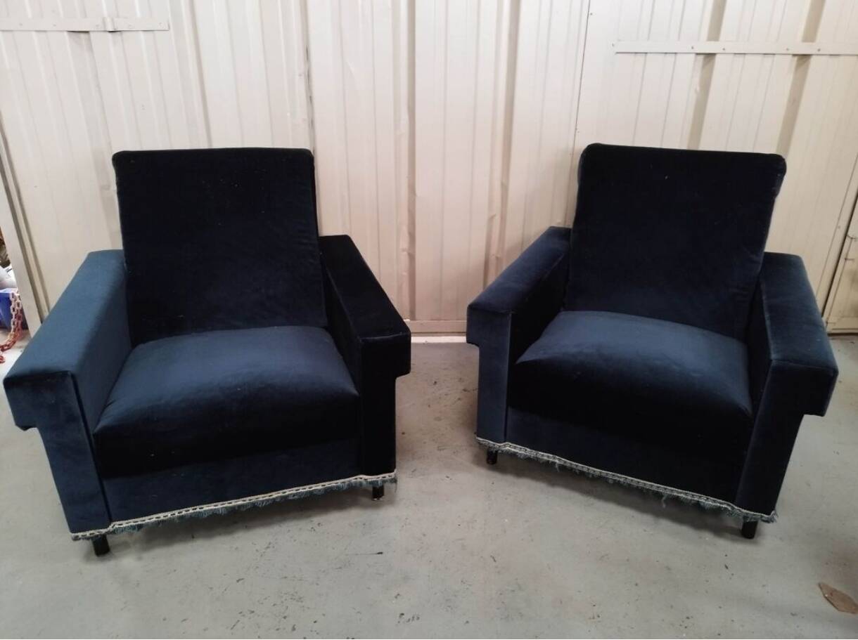 Pair of navy blue velvet club armchairs