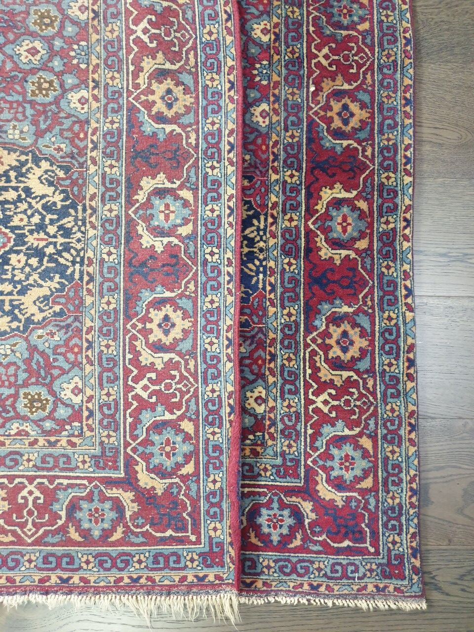 Antique handmade indian amritsar rug