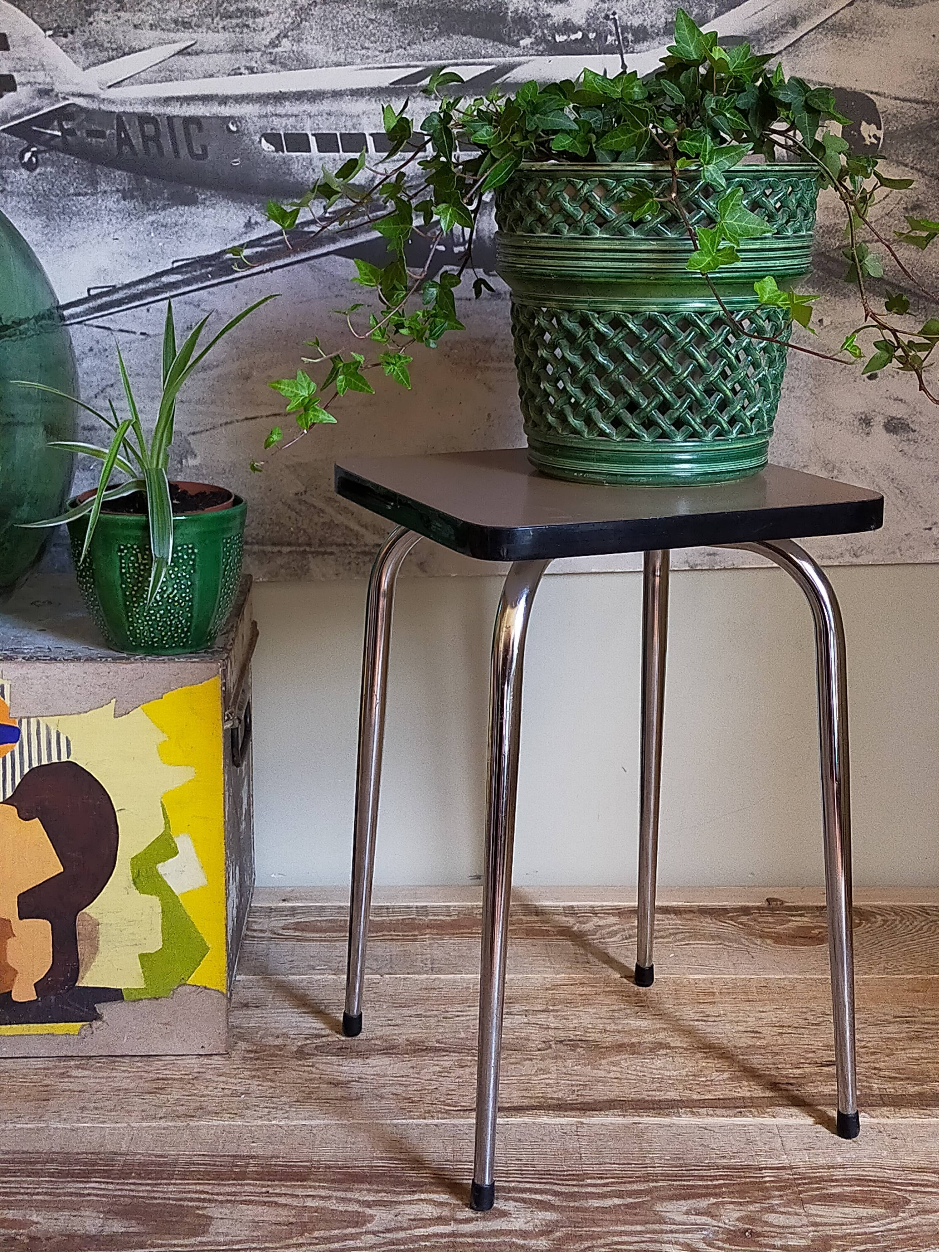 Vintage formica stool with tapered feet